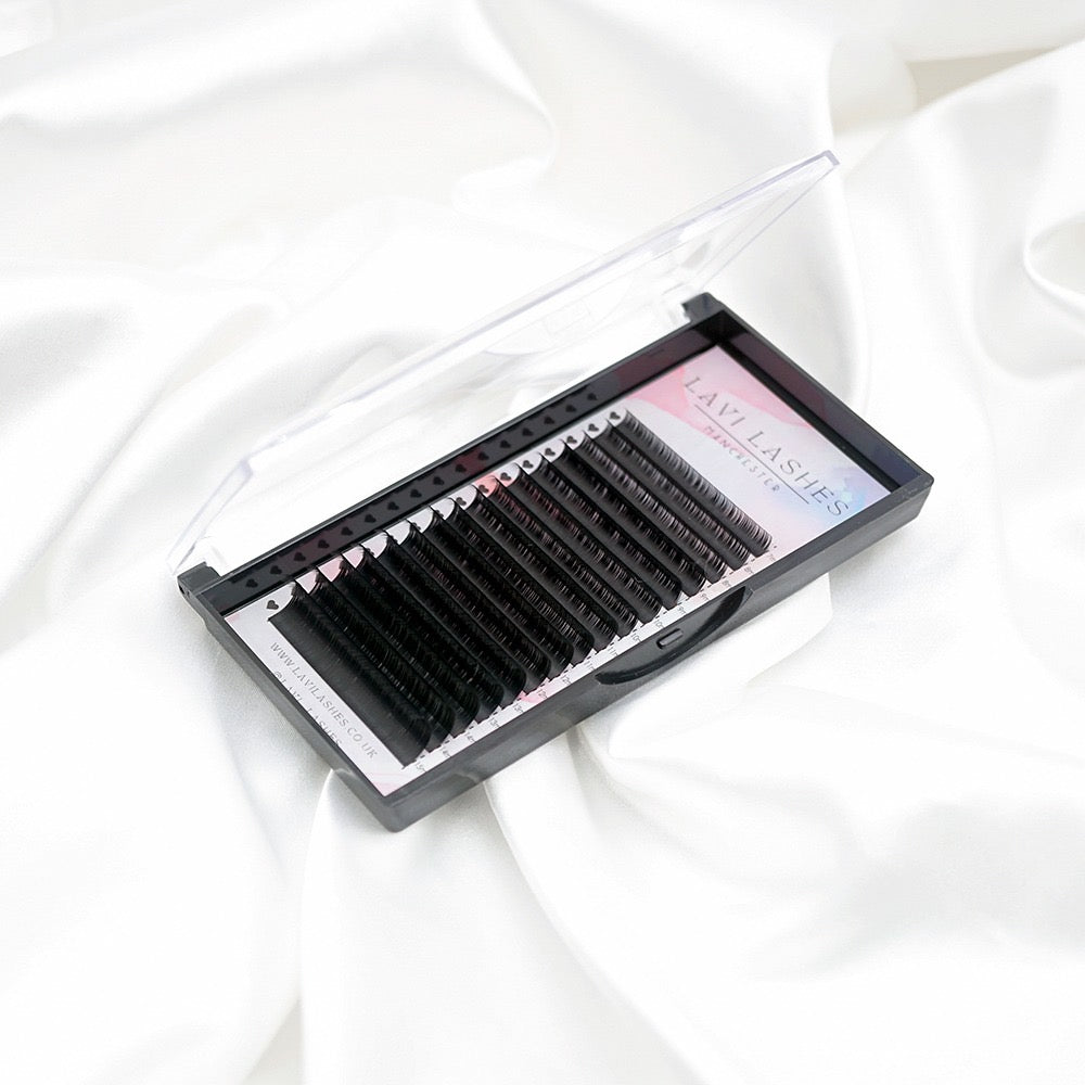 Volume Lashes 0.05